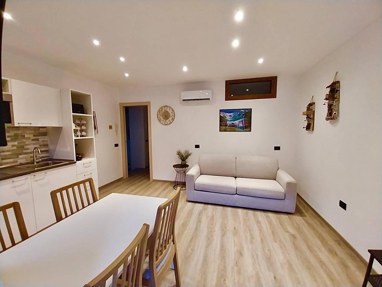 Apartamento Casa Armida Tirano Exterior foto